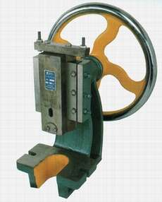 電動沖床價格、廠家及選購指南