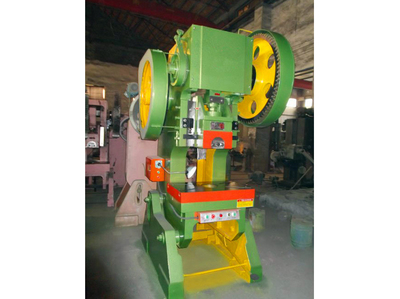 山東淇晟隆機(jī)床廠 專(zhuān)業(yè)供應(yīng)40噸普通沖床，報(bào)價(jià)與產(chǎn)品圖片一應(yīng)俱全